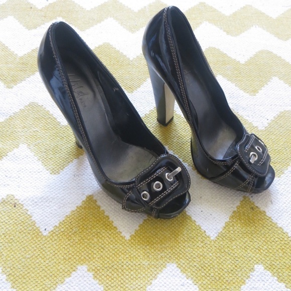 Wild Pair Black Patent Peep Toe Contrast Stitch Platform Block Heels • Sz 7.5 🔴 - Picture 9 of 9